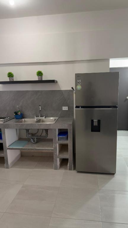 Encino Apartment 2 beds 4 people - 2