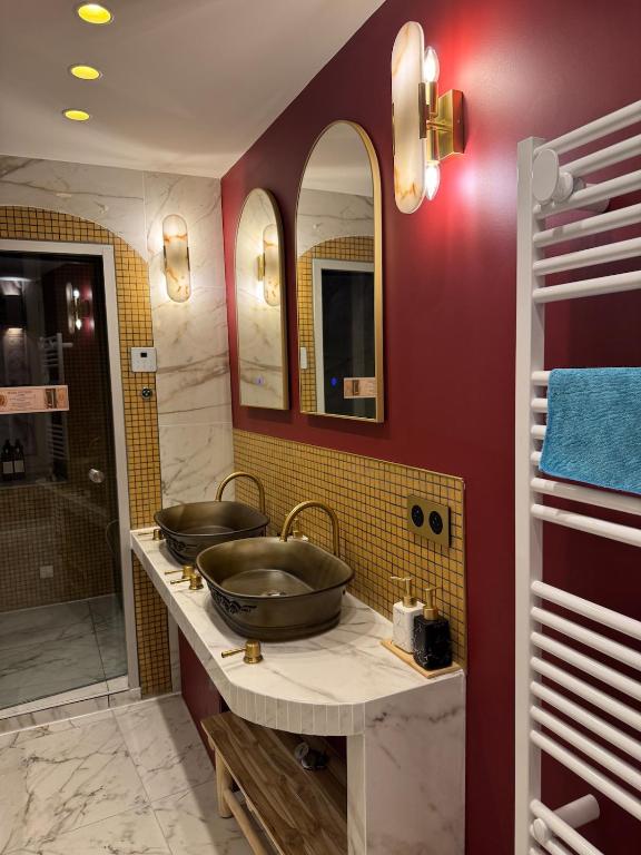 La suite romaine de Nîmes, balnéo, hammam, clim - 5