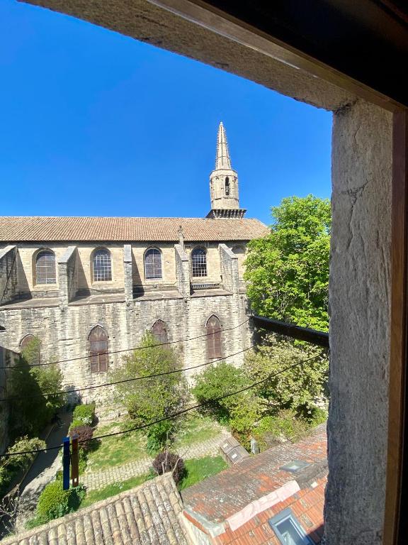 Le Nid des Carmes - Climatisation, Vue jardin et église - 2