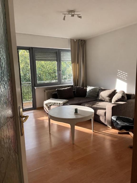 Spacious 3-Room Apartment - 1