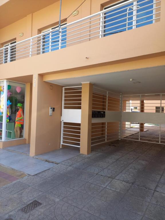 Dpto Alquiler Centro Tandil - 1