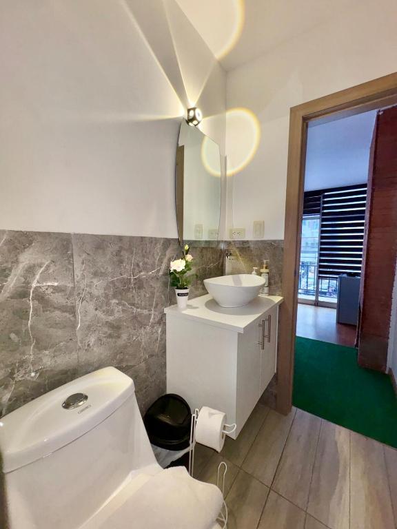 Private Jacuzzi y Queen Bed - 4