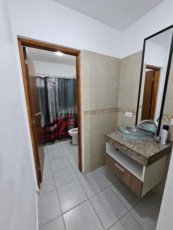 Casa 4 dorm en country privado - Pileta y golf - 5