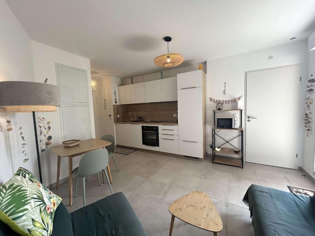 Appartement climatisé avec terrasse - 2 pers. - 5