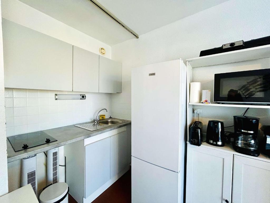 Appartement lumineux, climatisation, vue sur l'étang - 2 pers. - 4