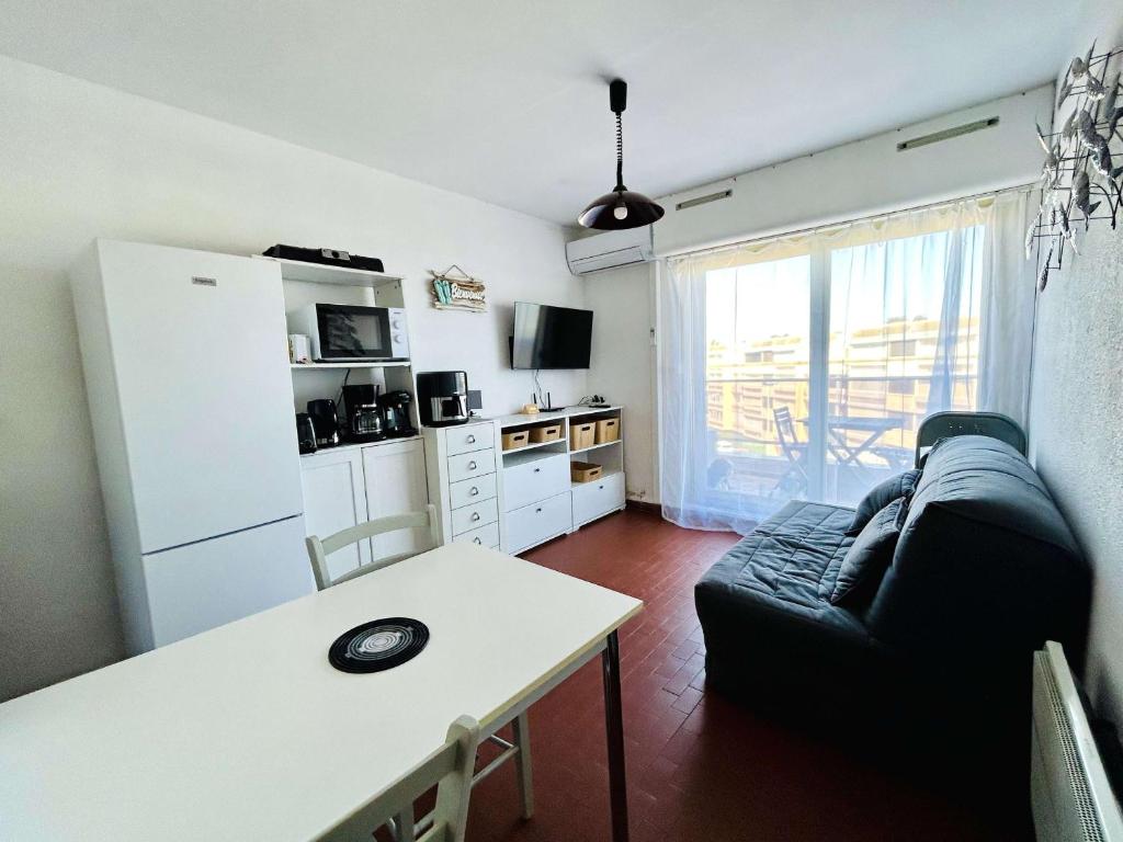 Appartement lumineux, climatisation, vue sur l'étang - 2 pers. - 5
