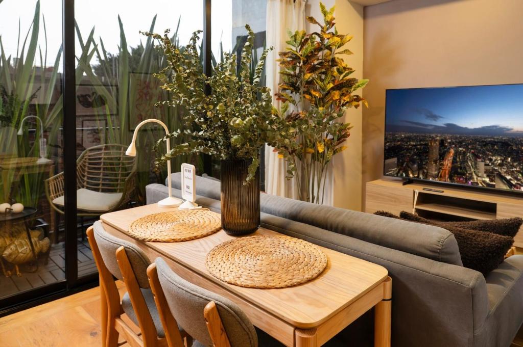 Charming Apartment w/Balcony | Roma Norte - 1