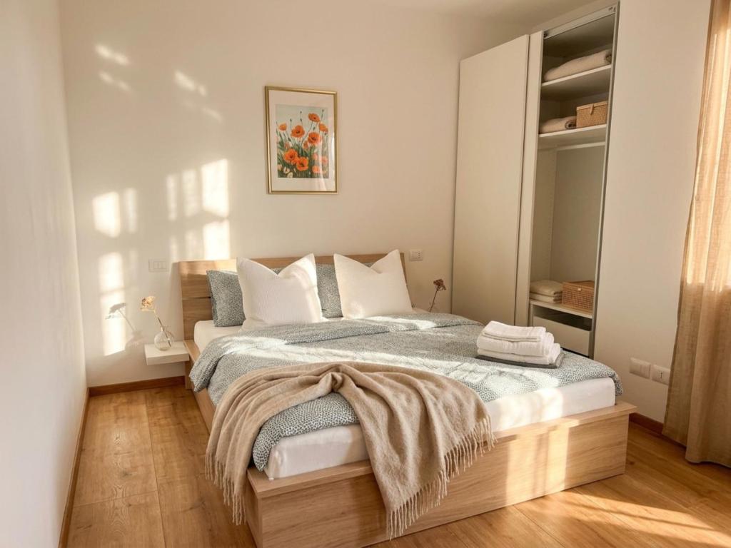 La Quiete 24 Lake view apartment by Gardadomusmea - 5