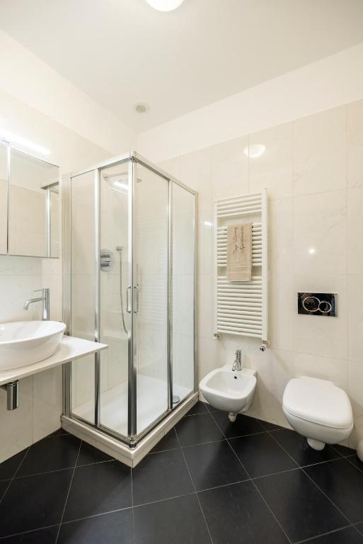 Top Living Apartments - Piazza CLN Torino Centro - 3