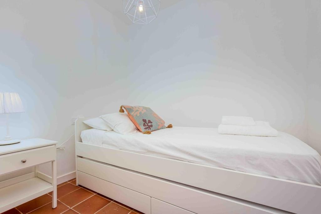 Cadaqués Downtown House with Parking - 4