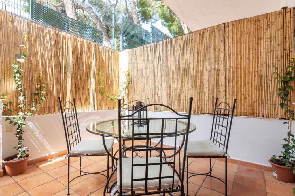 Cozy Apartment in Marbella's Golden Mile - 2