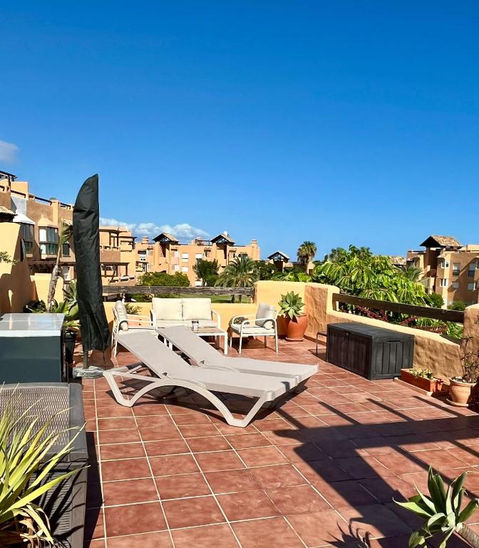 Casares del Sol 2426 Penthouse with seaviews - 3