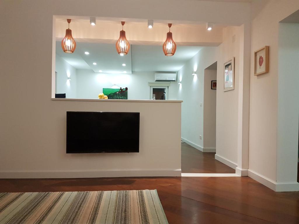 Bright Central Apartman - 2