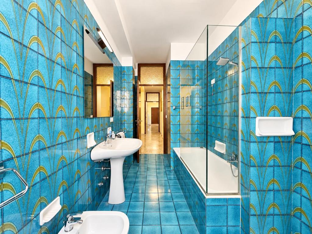 Verona Historic Center 2BR 2BA Near Arena - 5