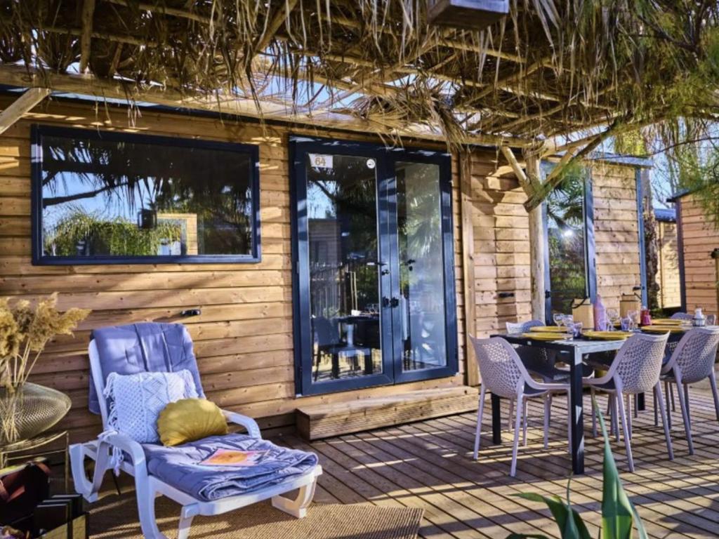 Mobil-home confortable, clim - 6 pers. - 1