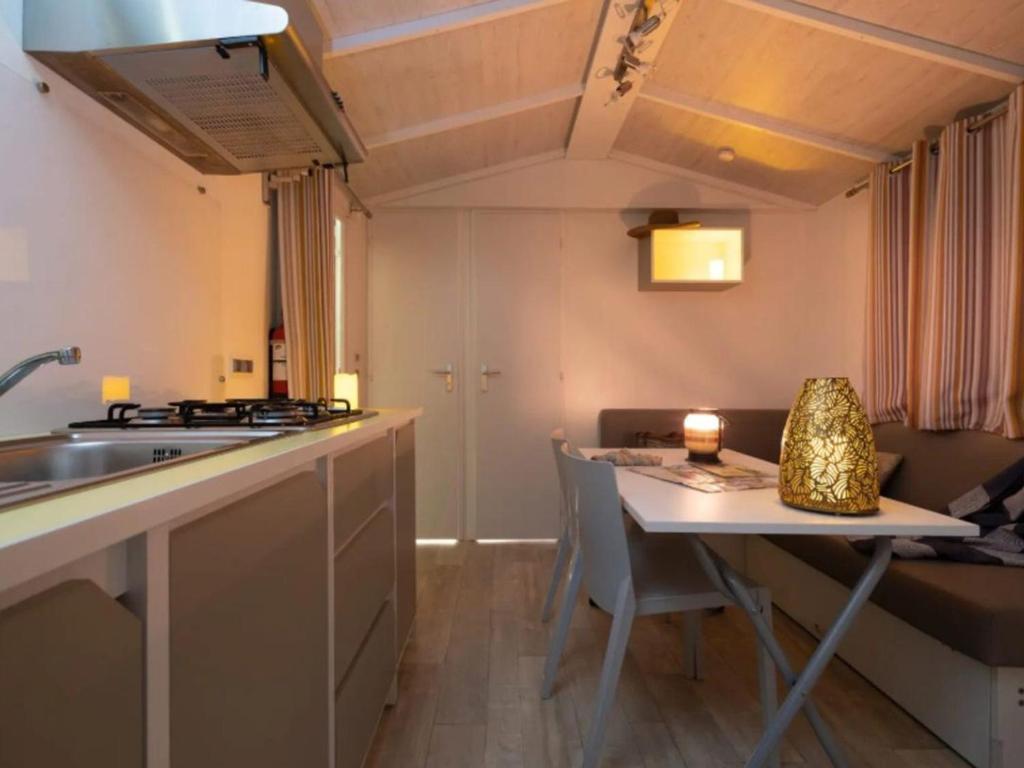 Mobil home avec terrasse - 4 pers. - 2