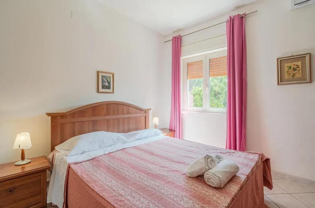 Charming House in Fontane Bianche with Private Garden - 4