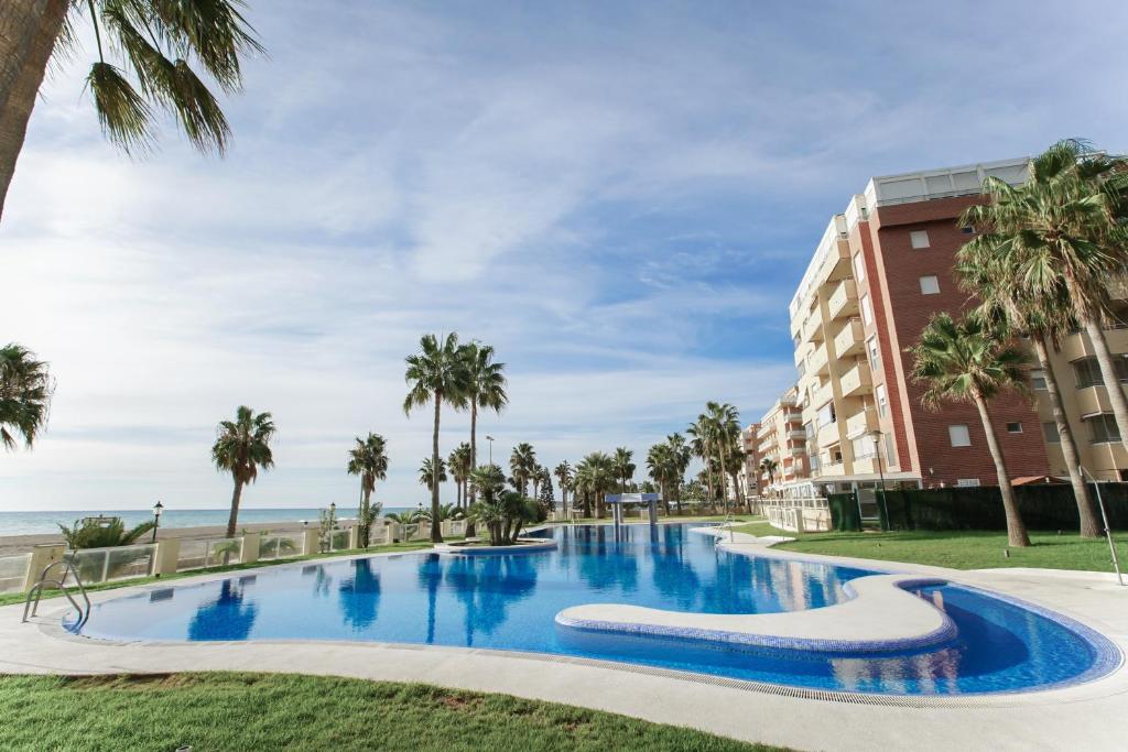 Modern apartment in Roquetas de Mar with sea view - 4