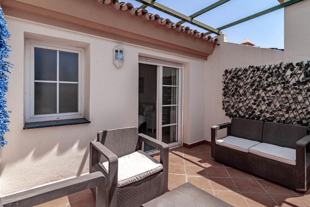 Sam65I Central 2 Bed Penthouse In Nueva Andalucia - 3