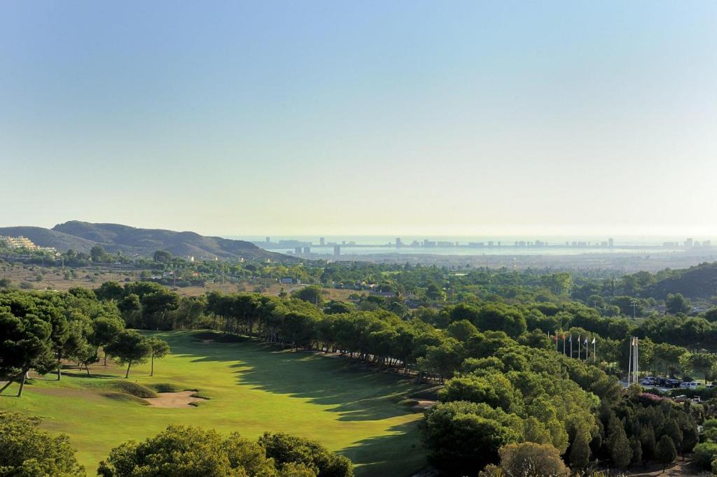 Seraphim Luxury 3-Bed Penthouse at La Manga Club - 2