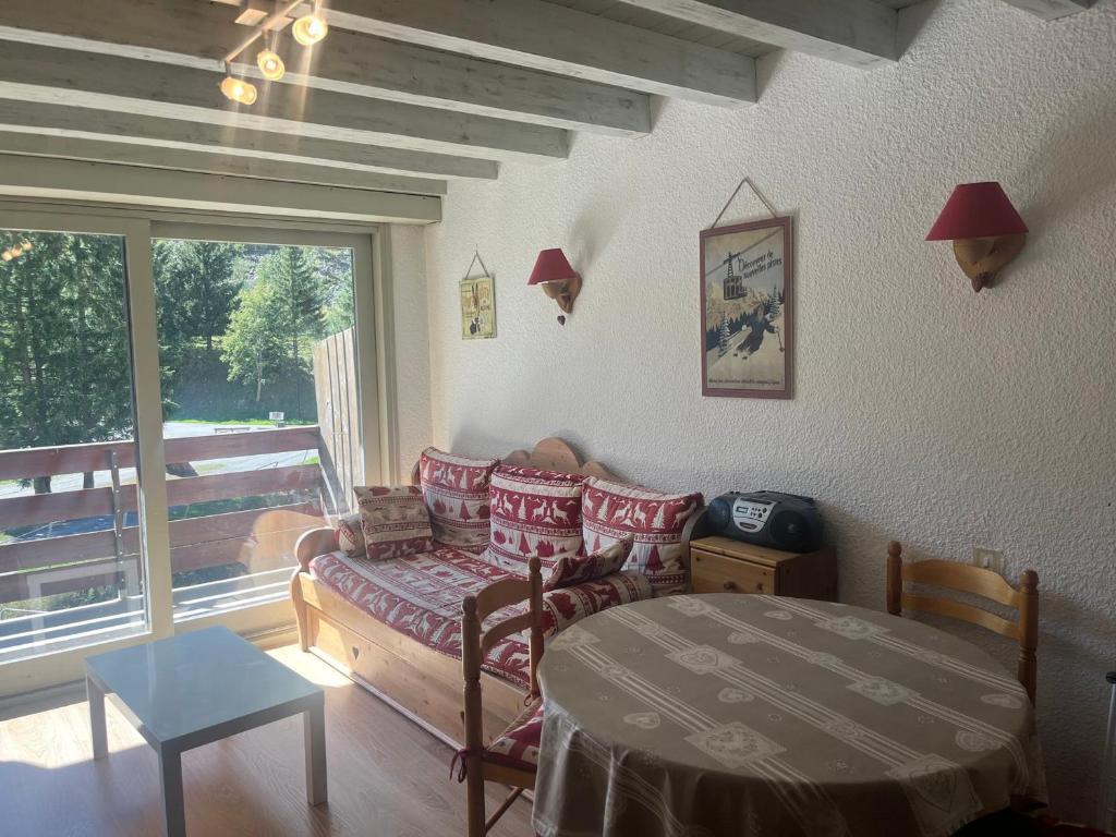 Duplex au pied des pistes - 4 pers. - FR-1-906-31 - 1