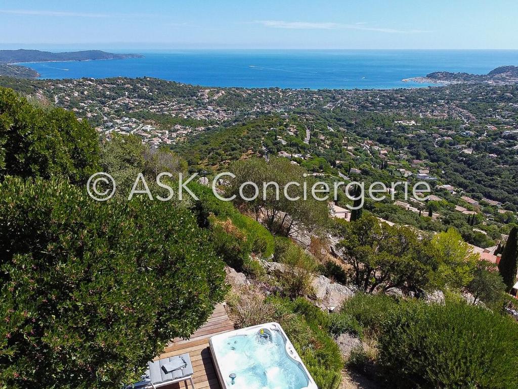 Island - hot tub, exceptional sea view - 3