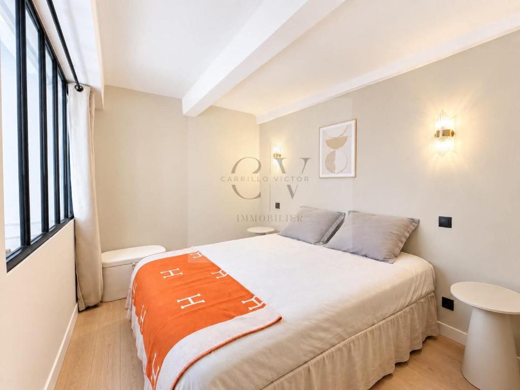 Appartement rénové au cœur du Suquet - 3