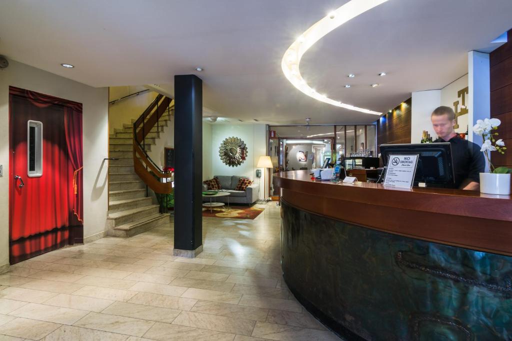 테아테르호텔렛 (Teaterhotellet)