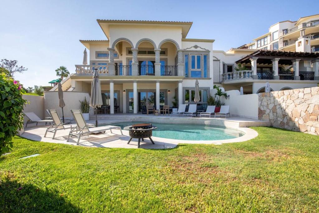 Luxury Villa Retreat, Pool and close to the beach - 1