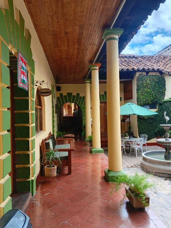 San Cristobal Bleisure Hotel Centro - 4