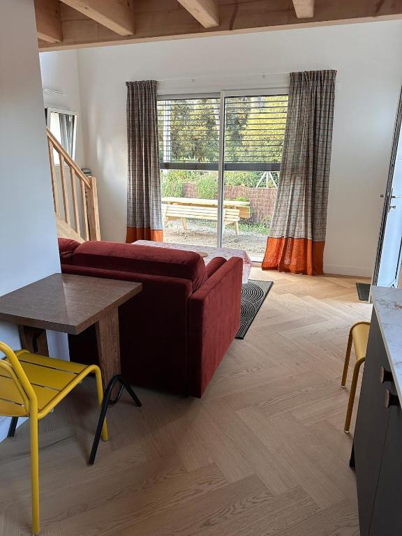 Appartement T1, annexe d'une maison , proche mer - 1