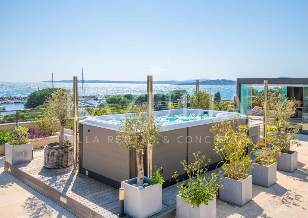 Penthouse Vue Mer, Jacuzzi, Proche Plage & Port - 1