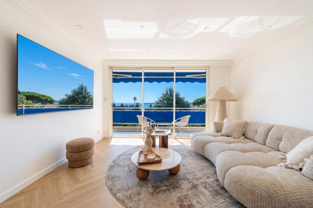 3P Traversant Vue Mer Cannes Est - 3