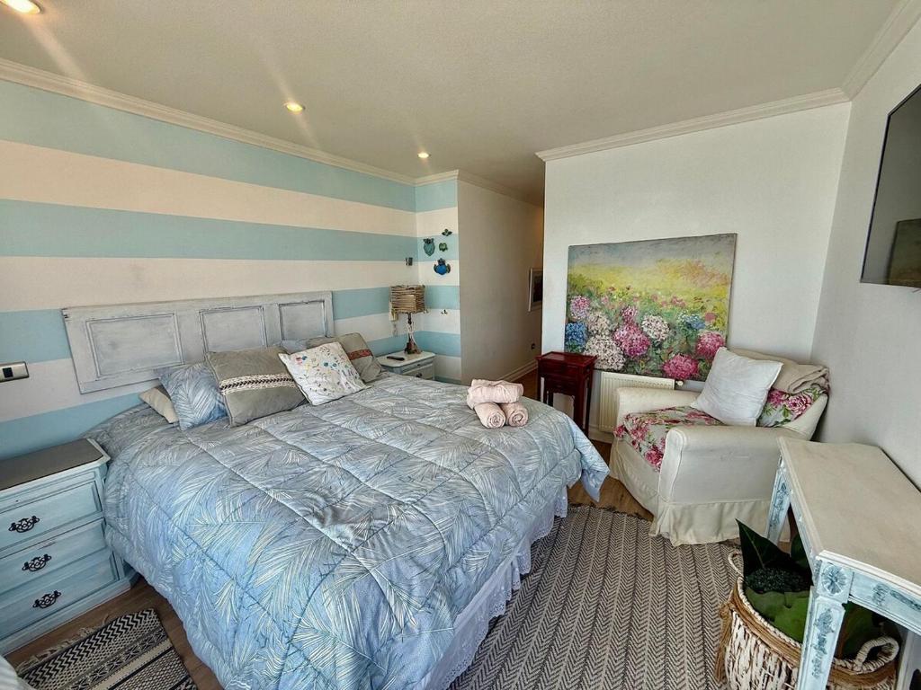 Spacious Apartment, Beautiful Decor and Ocean View - 2