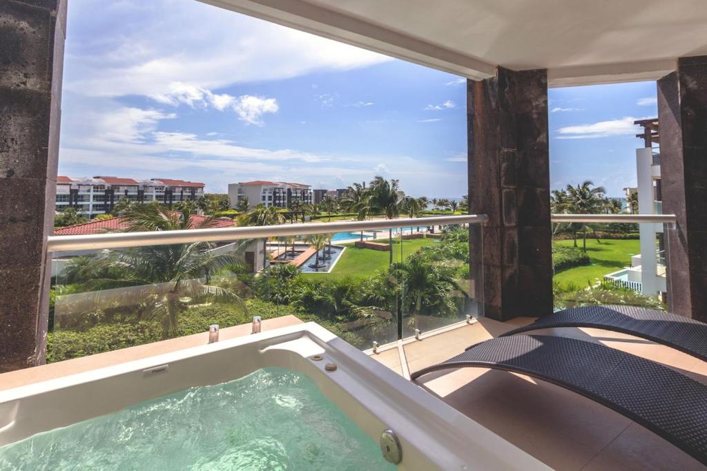 3BR Resort Condo - Corasol - Direct Beach Access - 4