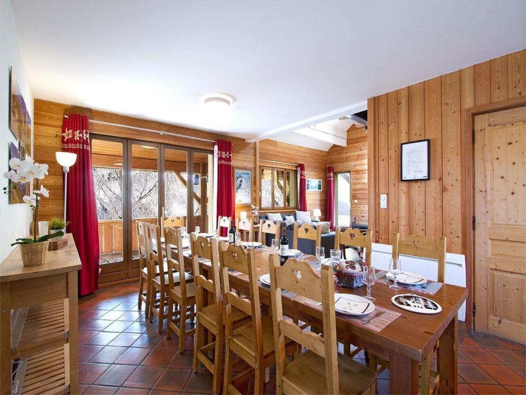Chalet in Les Deux Alpes with Panoramic Views - 2