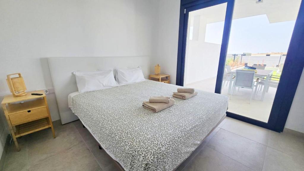 Luxury 2 bed Apartment in El Higueron - 1