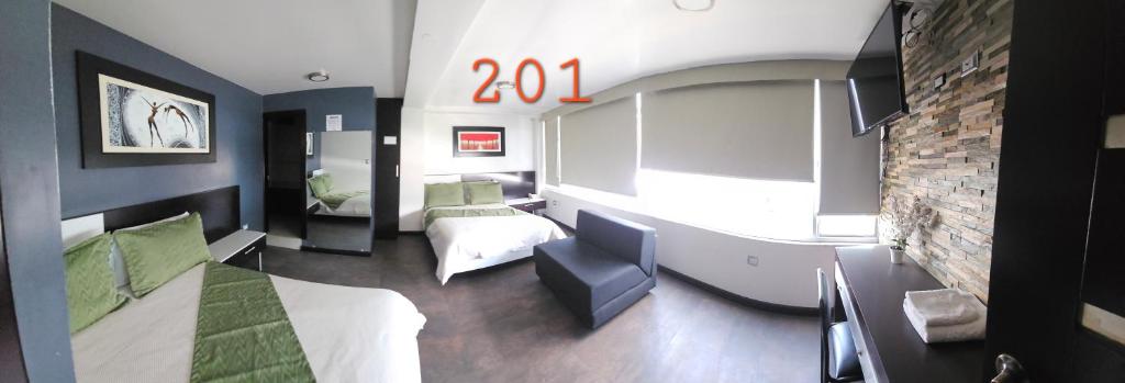 Hotel Sharlet - 2