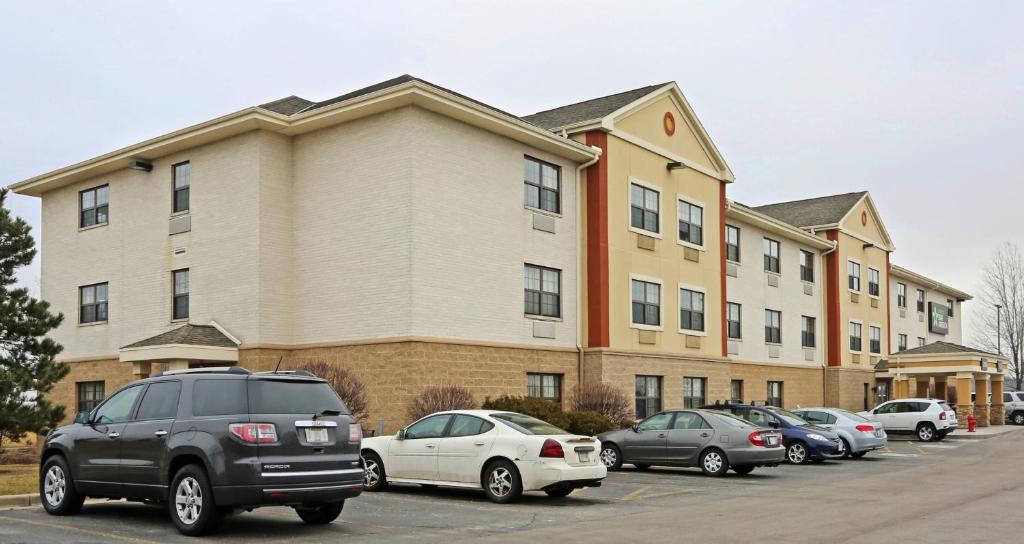 Holiday Inn Express Milwaukee West Medical Center in Wauwatosa, WI