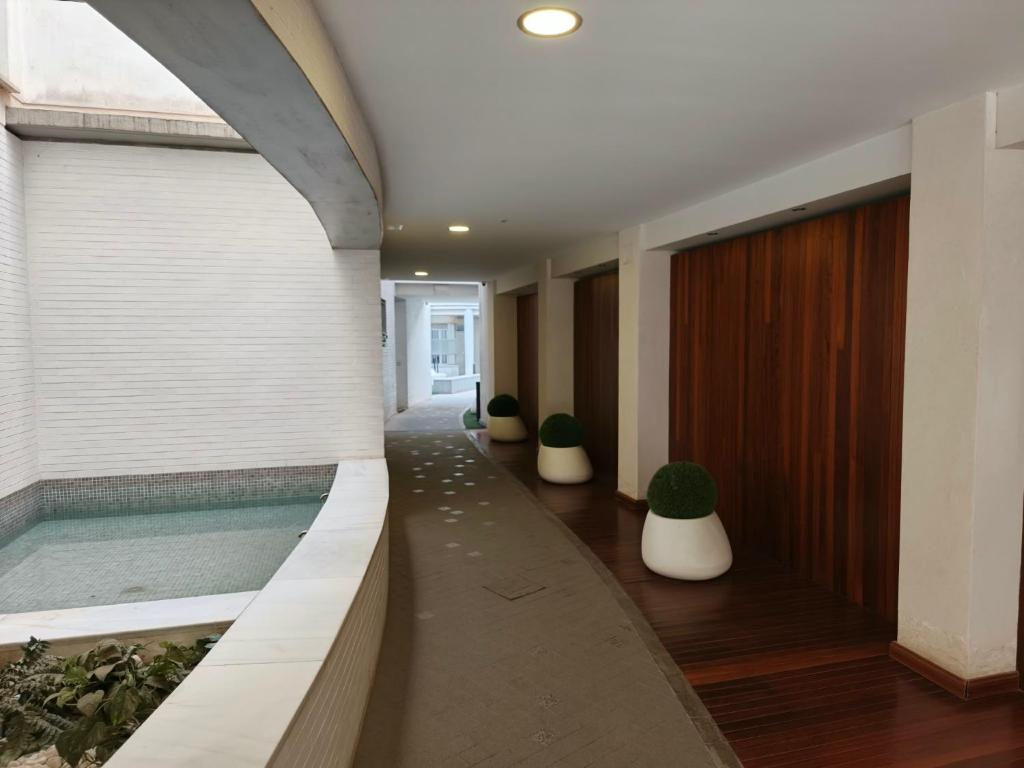 BONITO APARTAMENTO a 200 metros del centro de Sevilla con piscina y parking gratis - 3