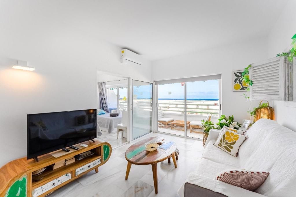 Apartment in complex Altamira with direct ocean view - 2
