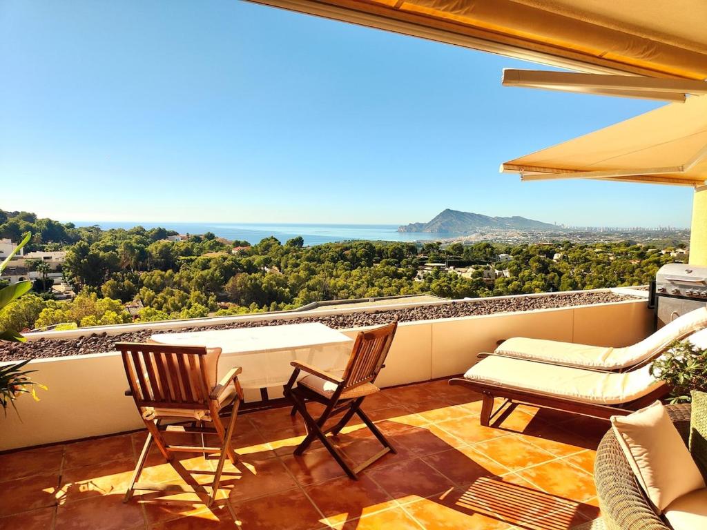 Apartment with panoramic views of Altea Bay - 3