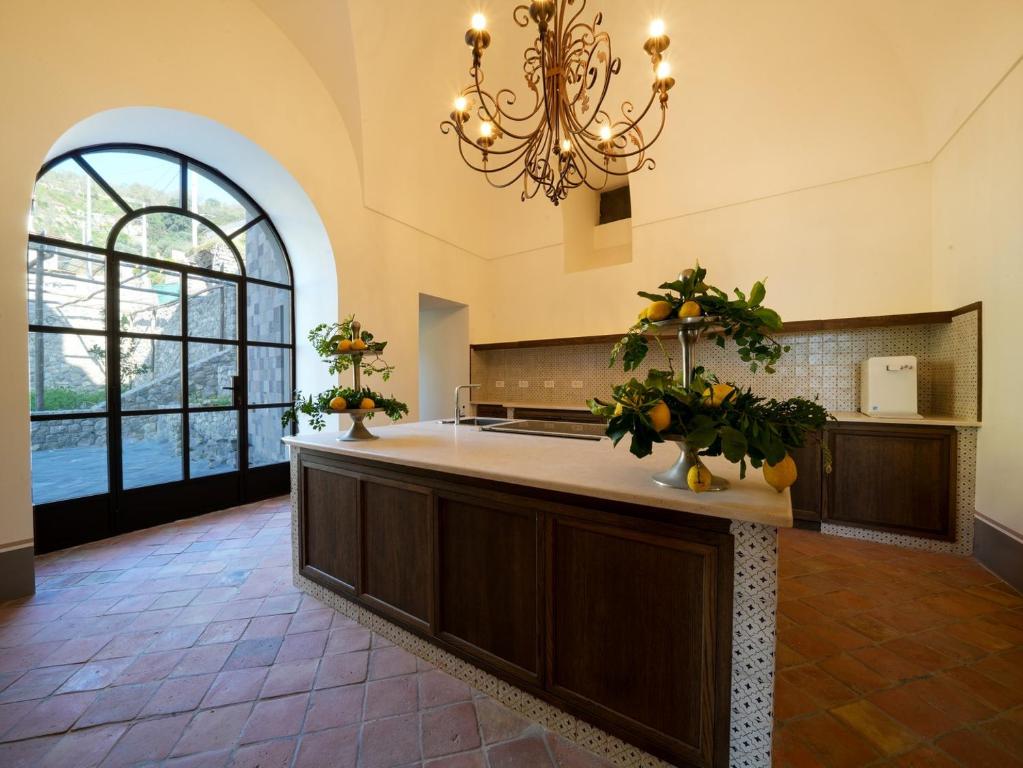 Modern & Private Villa in Unique Location, Pool and Sunset Terrace - 5