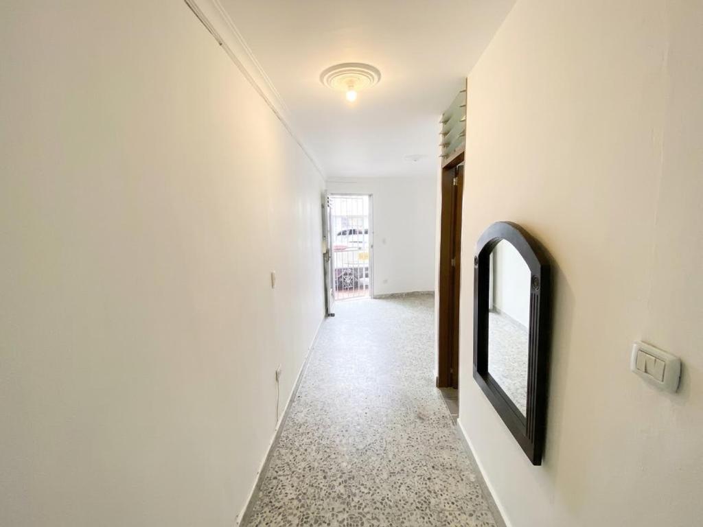 Comodo apartamento para parejas en Bello - 5