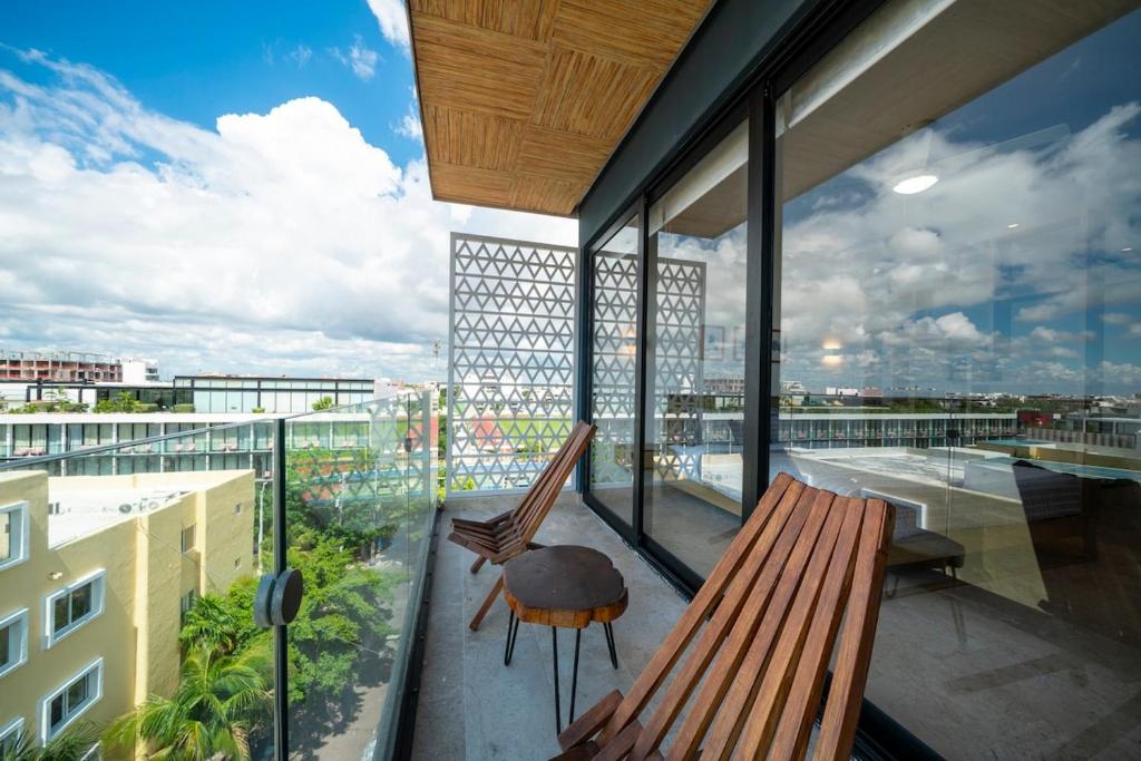 Piedra Azul - Modern Studio with Balcony - 4