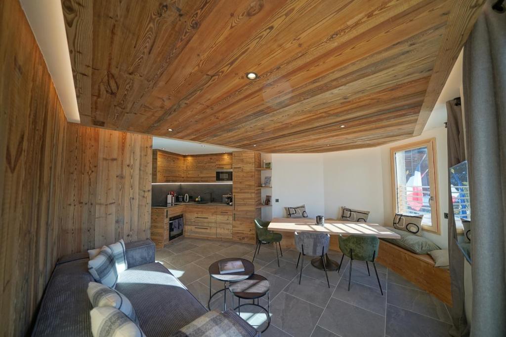 Coeur du Village - Superbe Appartement neuf LUXE - 4