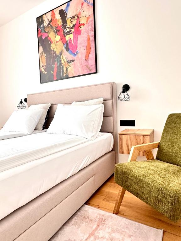 Designer 2BR Apartment Sarajevo Free Parking - 4