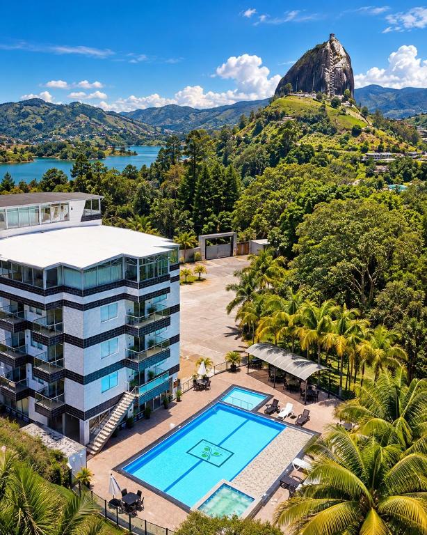 Hotel Verony Guatape - 1