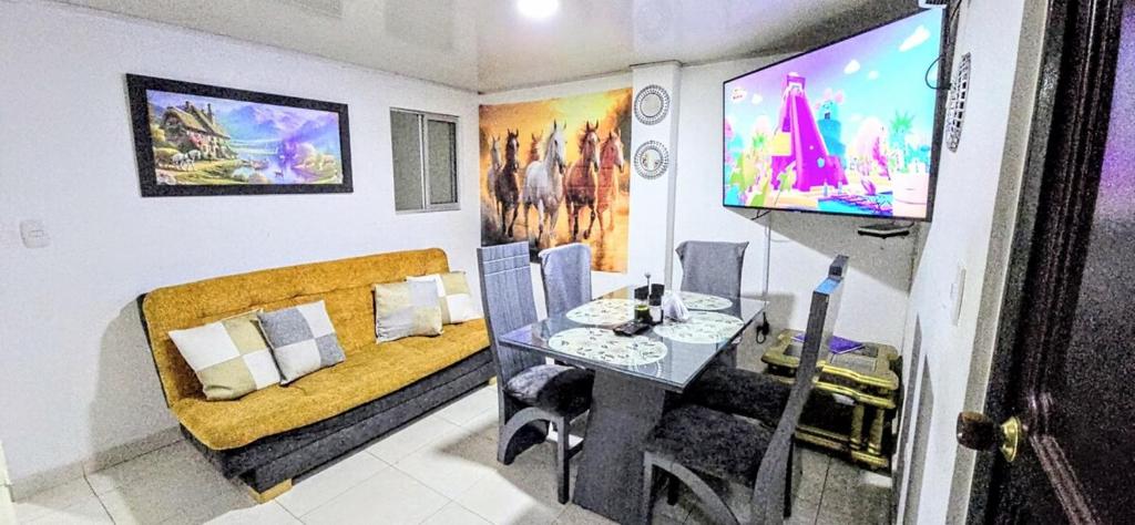 Acogedor apartamento familiar 2do piso - 06 personas - El Edén Centro Comercial - 5