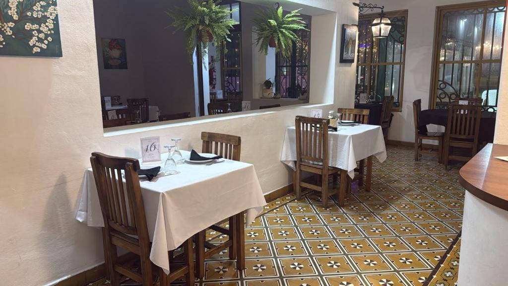 La Isabel - 2